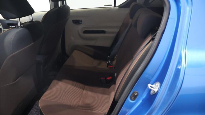 2012 Toyota Aqua G Model Hybrid, Low Kms, Push Start, Reverse Camera image 310103