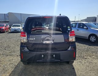 2014 Toyota Spade F Model- Easy access – sliding door image 297294