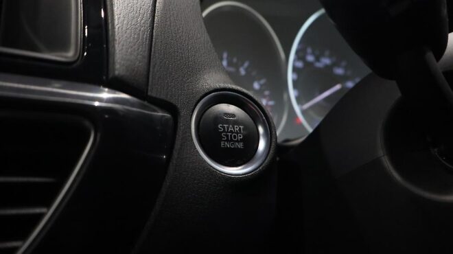 2013 Mazda Atenza Wagon 20S – Low Kms image 313041