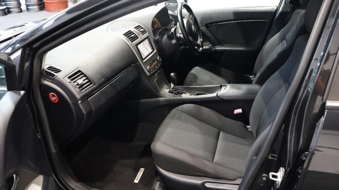 2012 Toyota Avensis Wagon Xi, Push Start, Paddle Shift image 317653