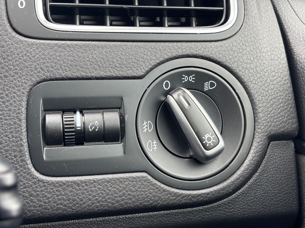 2012 Volkswagen Polo TSI Highline Low KMS image 310527