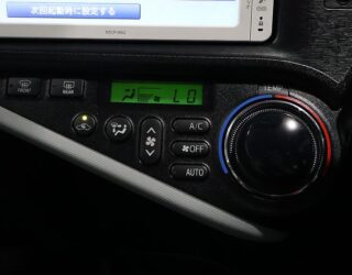 2013 Toyota Aqua S Model, Push Start, Low KMS image 312498