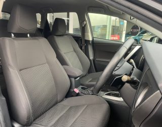 2012 Toyota Auris 180G S-Package image 292741