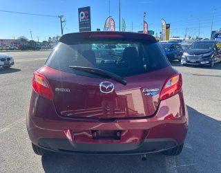 2012 Mazda Demio 13 Skyactiv Low KMS!! image 293937