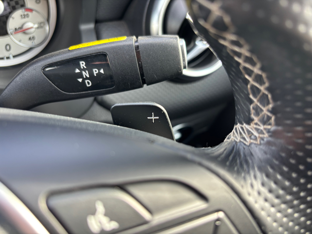 2014 Mercedes-benz A 180 Super Low KMS, Half Leather image 287182