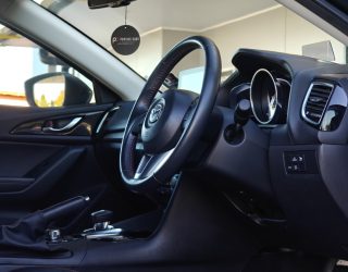 2014 Mazda Axela Hybrid S/ Leather Package/ Low KMS image 289304