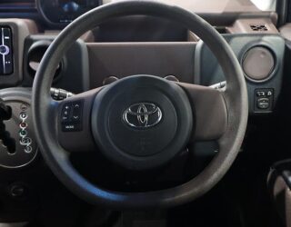 2014 Toyota Spade F Model, Push Start, Power Sliding Door image 311633