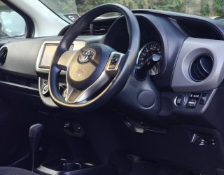 2014 Toyota Vitz F model, Push start image 288223