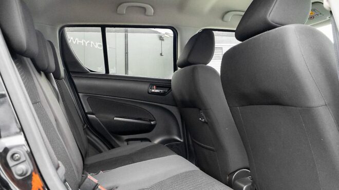 2014 Suzuki Swift Stunning black, Idling stop,Push start image 312859