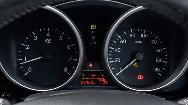 2012 Nissan Lafesta Highway Star-G – 6 Seater – Power Sliding Door image 316857