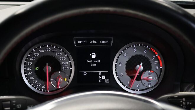 2013 Mercedes-benz A 180 Blue Efficiency Sport AMG/ Half Leather image 305934