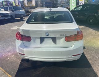 2014 Bmw 320i Low KMs Sedan image 293952
