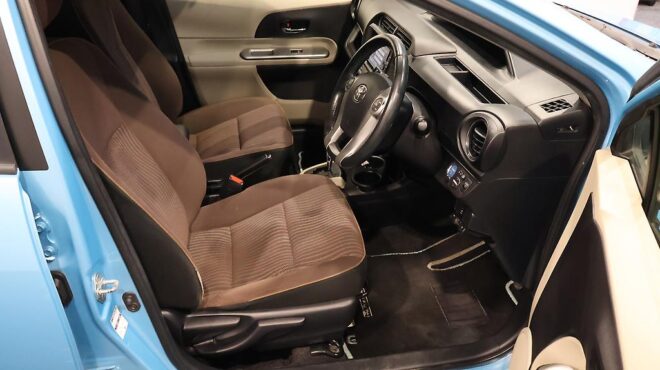 2013 Toyota Aqua G Model/ Push Start image 314811