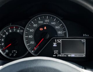 2014 Toyota Vitz F model, Push start image 316684