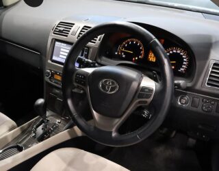 2012 Toyota Avensis Wagon Li image 317711