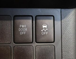 2014 Toyota Spade F Model, Push Start, Power Sliding Door image 311636