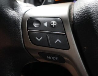 2012 Toyota Avensis Wagon Xi, Push Start, Paddle Shift image 317660