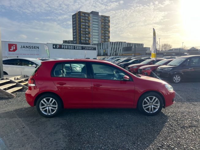 2013 Volkswagen Golf TSI Comfortline – Factory Alloys – Dual Zone Climate image 290990