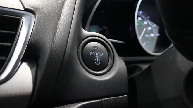 2014 Mazda Axela Hybrid S/ Leather Package/ Low KMS image 313736