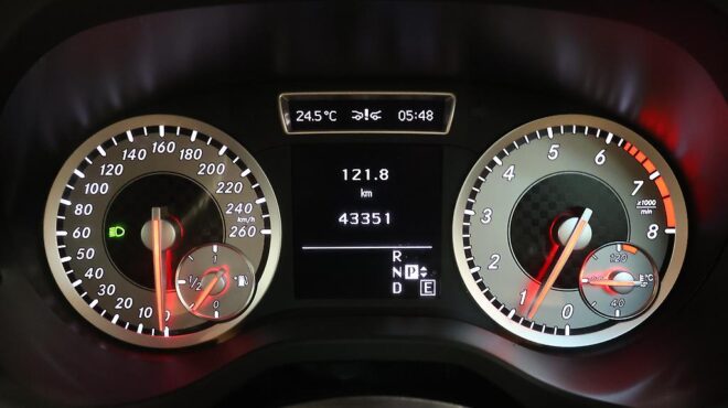 2013 Mercedes-benz A 180 Sports, AMG Package, Black Roof image 318584