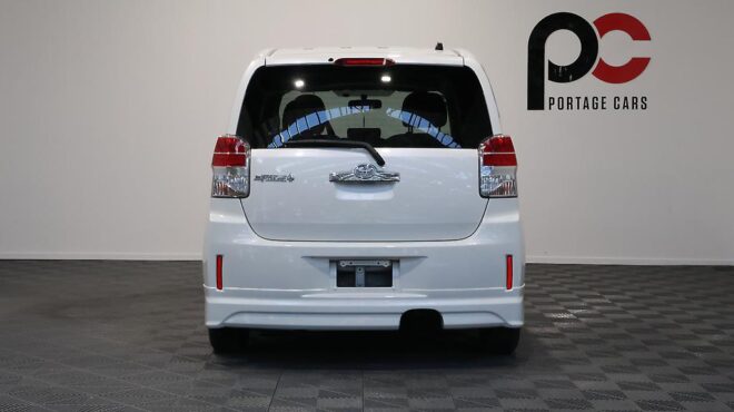 2015 Toyota Spade F Jack image 315427