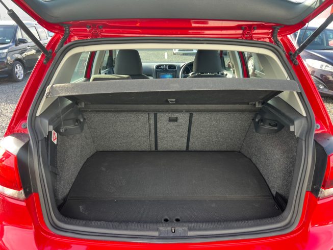 2013 Volkswagen Golf TSI Comfortline – Factory Alloys – Dual Zone Climate image 290998
