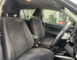 2017 Toyota Corolla Fielder Hybrid G, Push Start image 292034