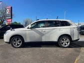 2013 Mitsubishi Outlander 24G Safety Package 4WD – 7 Seater image 294009