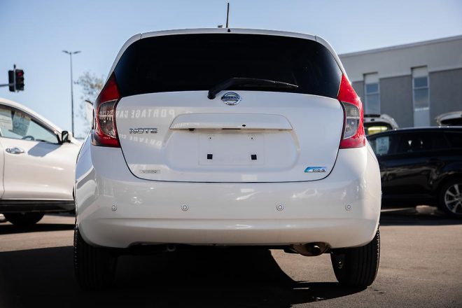 2014 Nissan Note DIG-S / 1.2l / 360 Camera image 288781