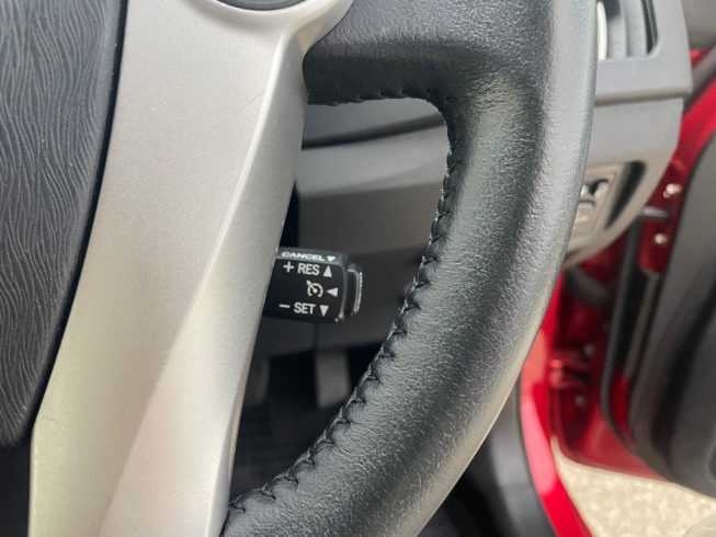 2012 Toyota Prius G Model, Low KMS image 290849