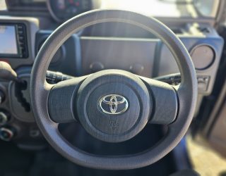 2014 Toyota Spade F Model- Easy access – sliding door image 297299