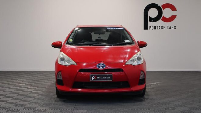 2013 Toyota Aqua S Model, Push Start, Low KMS image 312485