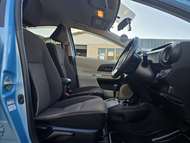2013 Toyota Aqua G Model/ Push Start image 287595