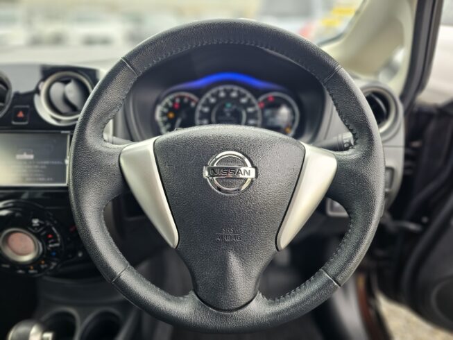 2014 Nissan Note Medalist – Half Leather – 360 Camera image 300808