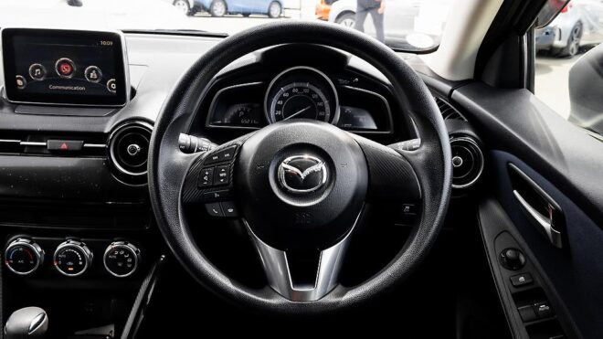 2014 Mazda Demio 13S , sky activ, push start image 312372