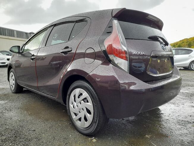 2015 Toyota Aqua Hybrid S Model, Push Start image 298859