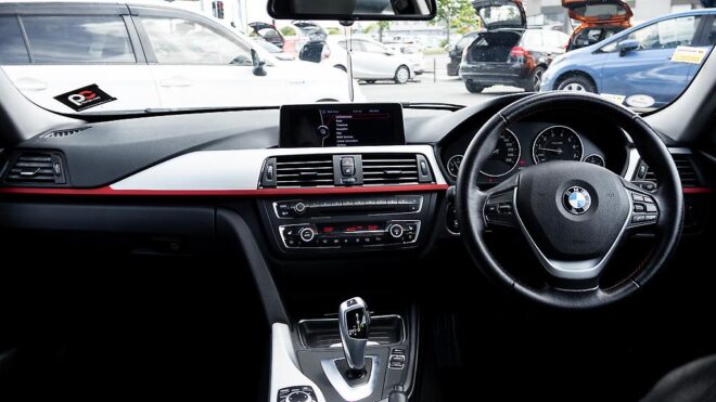 2012 Bmw 320i Sport , Leather PKG image 318658