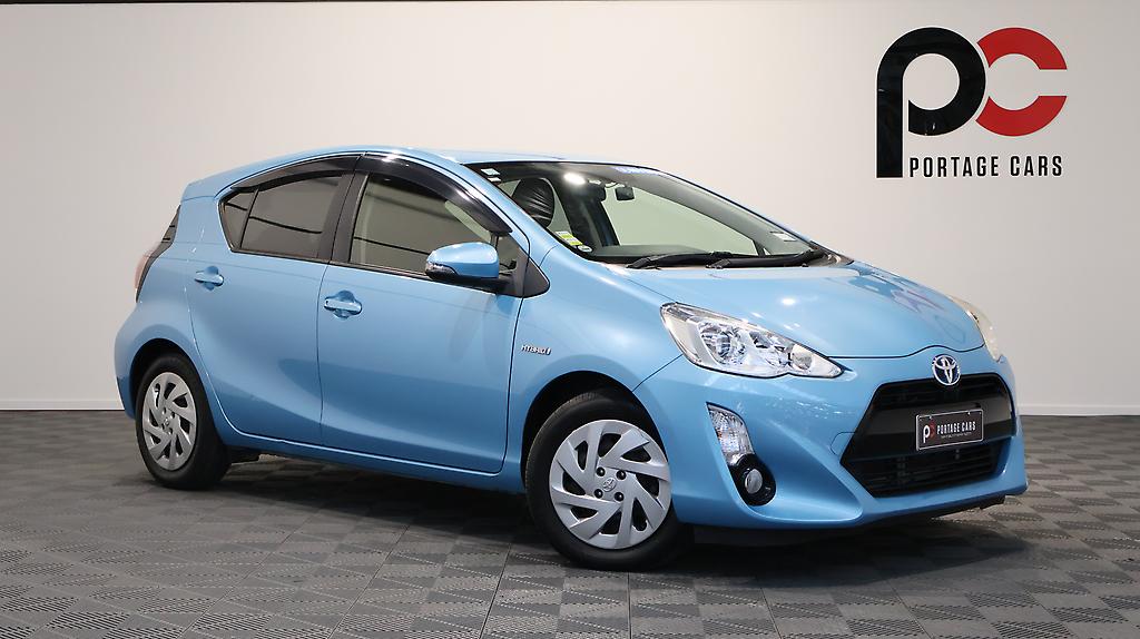 2016 Toyota Aqua S Model – Push Button Start image 296979