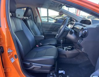 2017 Toyota Aqua X-Urban Crossover image 297178