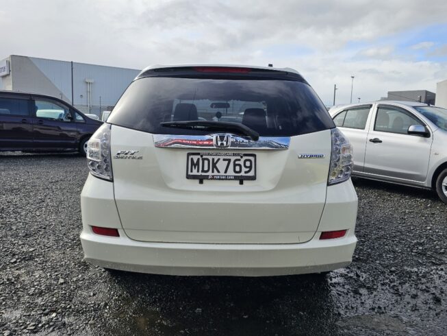 2012 Honda Fit SHUTTLE Hybrid image 299208