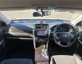 2013 Toyota Camry Hybrid G-Package image 296774