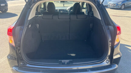 2014 Honda Vezel Hybrid X, Low KMS image 296462