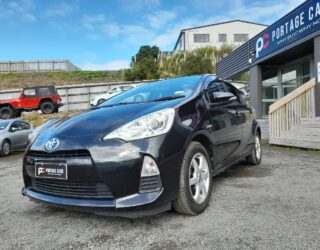 2015 Toyota Aqua Hybrid S Model, Push Start image 298073