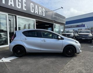 2016 Toyota Aqua Ecomonical Hybrid with Low KMs and Alloy Wheels image 295832