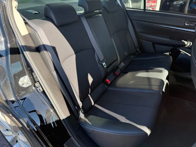 2013 Subaru Legacy B4 B Sport Eyesight image 296258