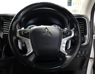 2016 Mitsubishi Outlander PHEV – High Spec – Low KMS image 306889
