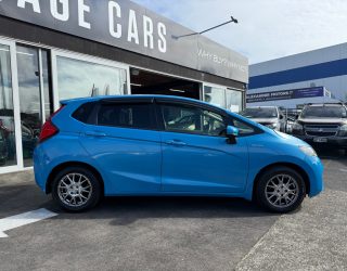 2014 Honda Fit Hybrid F Package image 295780