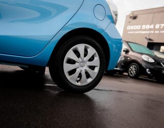 2012 Toyota Aqua S Model, Hybrid, Push start image 298141