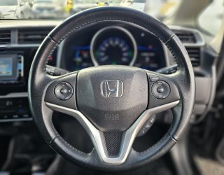 2014 Honda Fit Hybrid Hybrid L-package image 297372