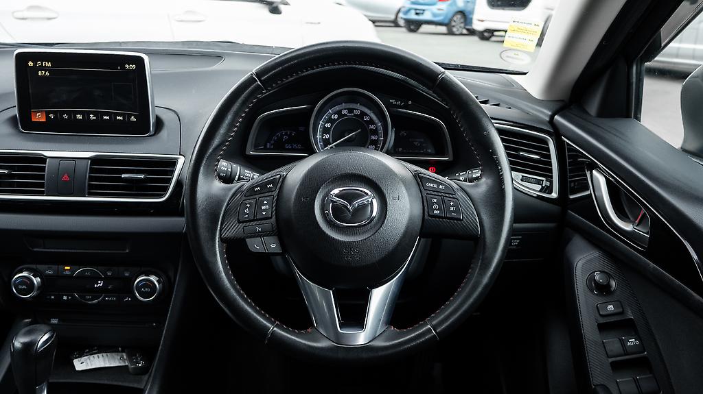 2014 Mazda Axela 20S Touring Skyactiv image 316121